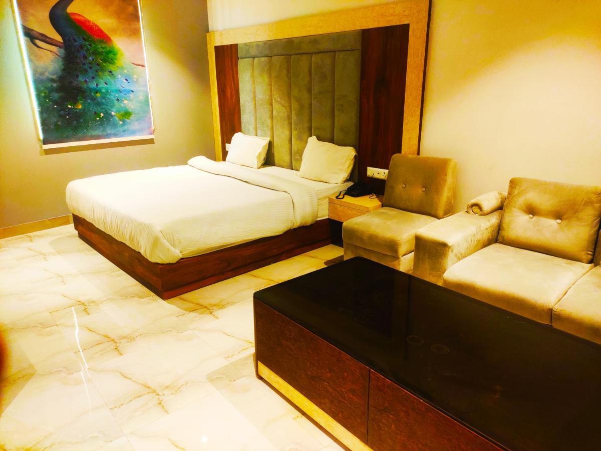 نيودلهي Hotel The Nilsa المظهر الخارجي الصورة